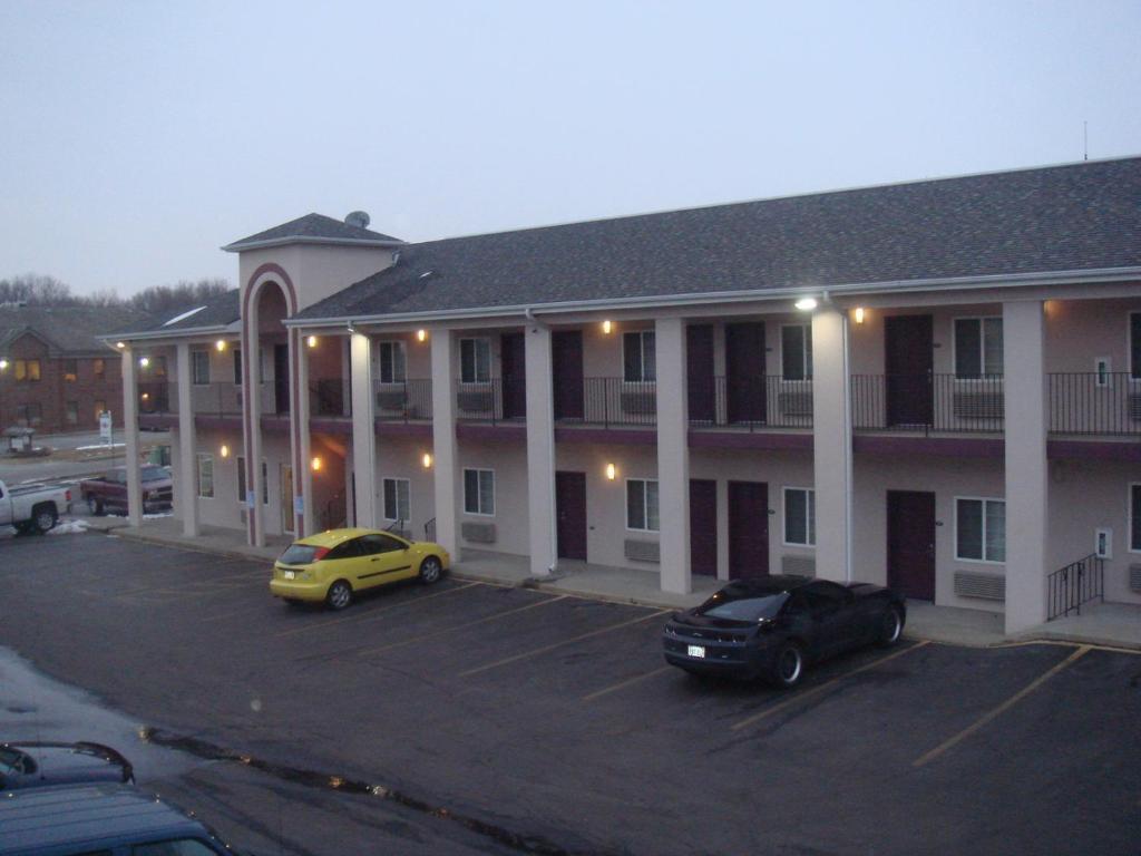 Townhouse Inn & Suites Omaha Esterno foto