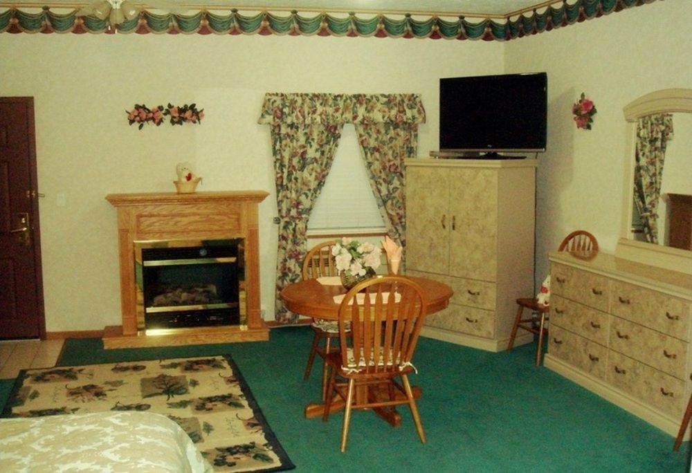 Townhouse Inn & Suites Omaha Esterno foto